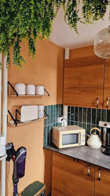 Studio 2 Pers Aux Inspirations 60S Чалон-Сур-Салне Экстерьер фото