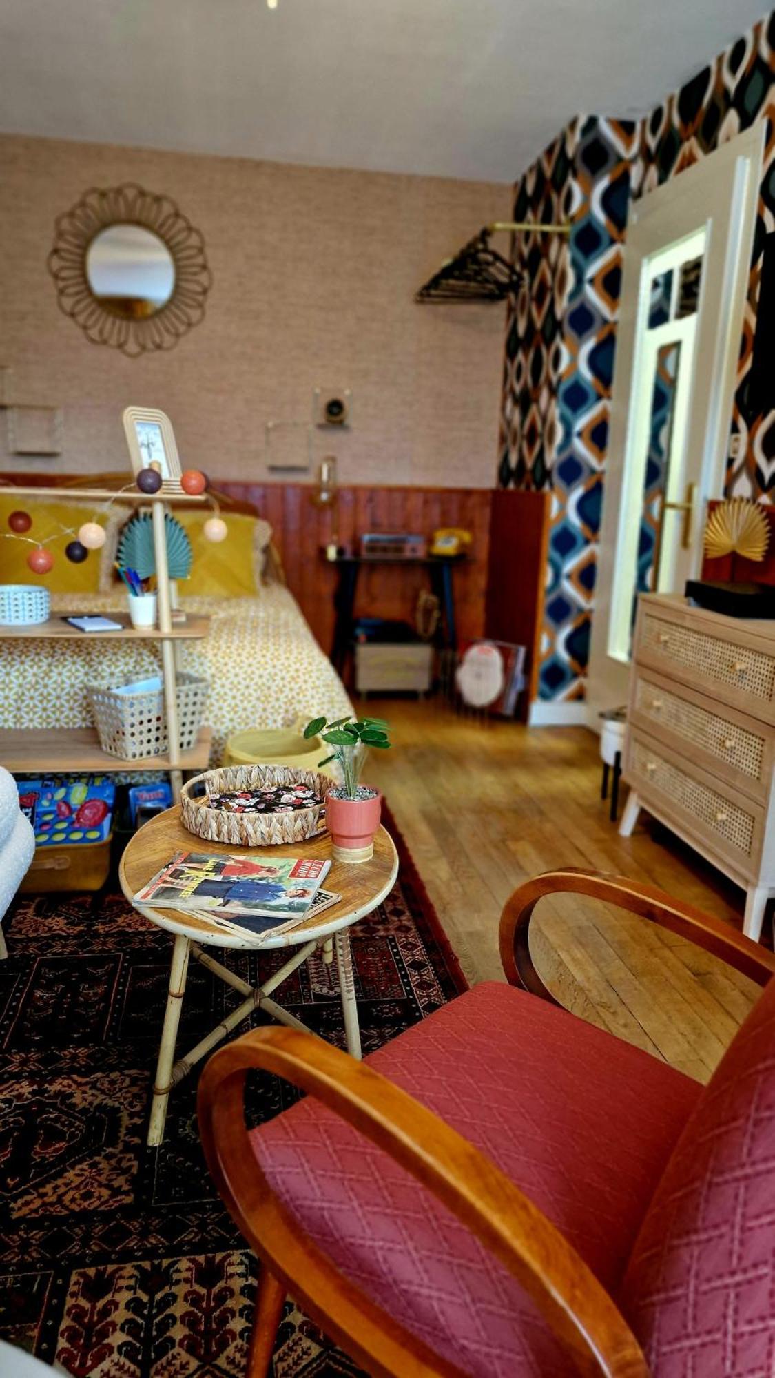 Studio 2 Pers Aux Inspirations 60S Чалон-Сур-Салне Экстерьер фото